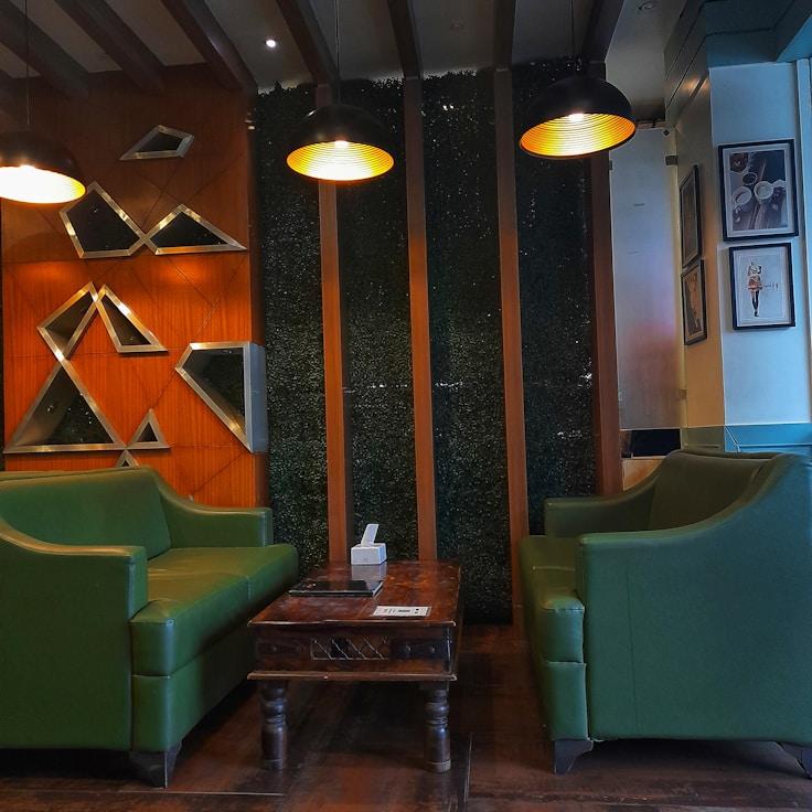 Parks and entertainment for families in Florence, Italy